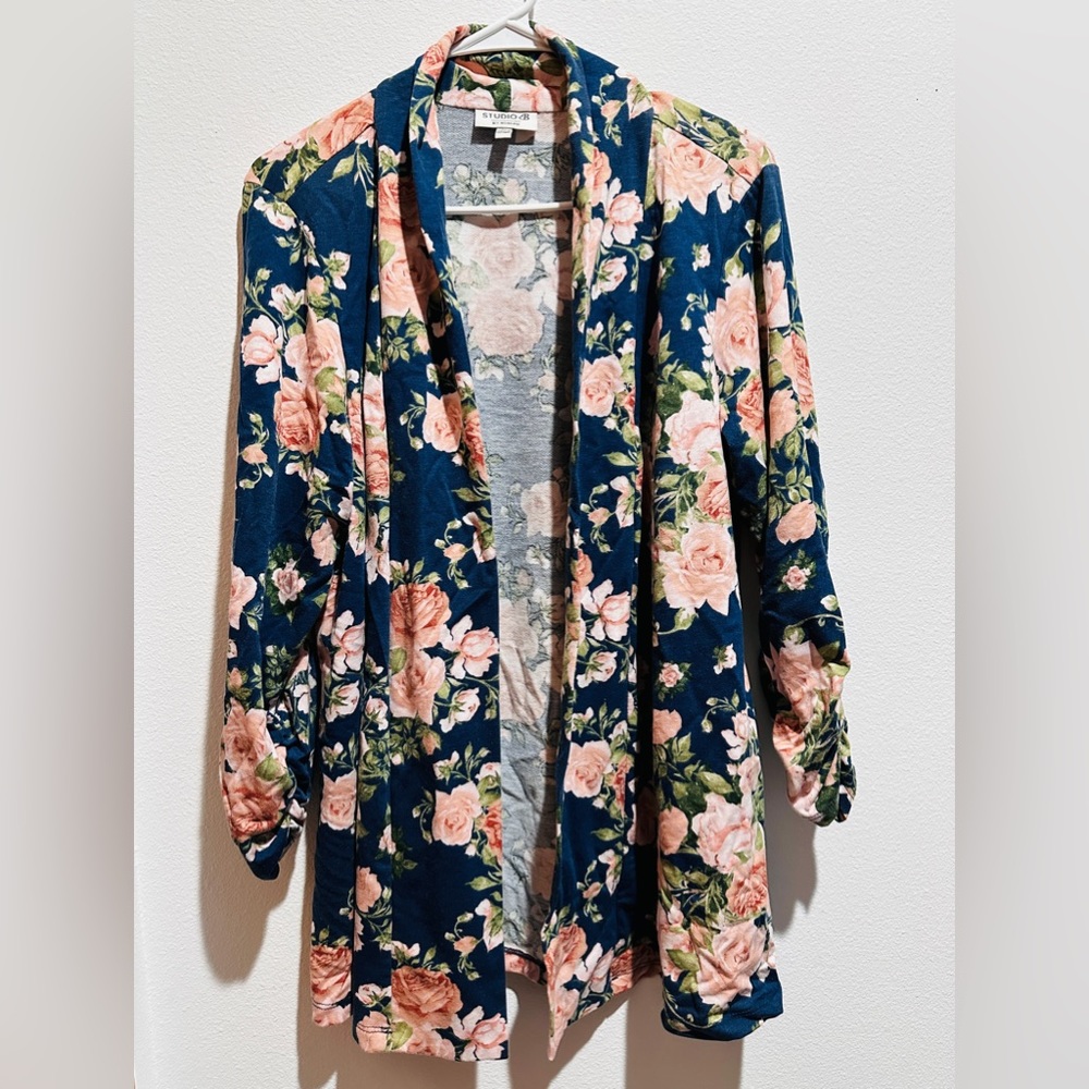 Studio B by Bobeau Women's Long Sleeve Floral Cardigan Size XL